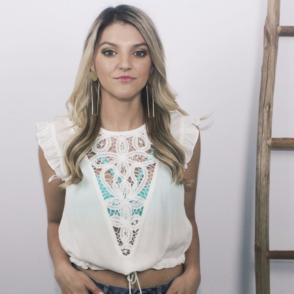 WYLDER Tops - WYLDER Let It Be White Crop Top